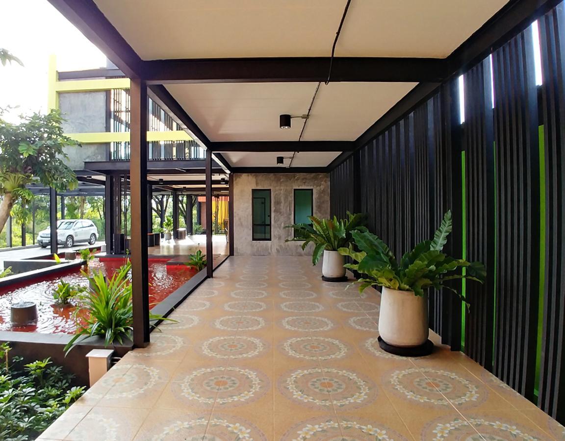 GREEN HOUSE Neo-Resotel Nakhon Si Thammarat Exterior foto